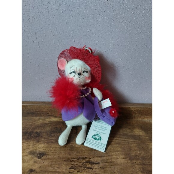 Annalee 6" 2005 Scarlett Mouse Collectible Plush Figure - Picture 1 of 9